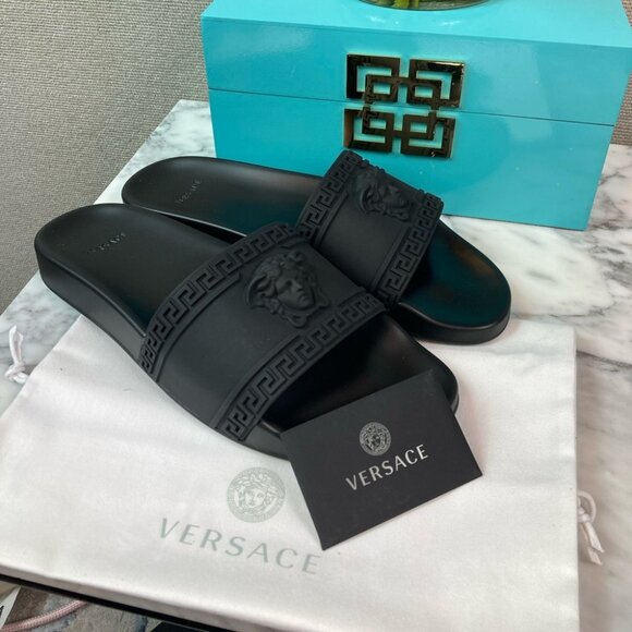 Authentic Versace Black Women’s Medusa Slides Sandals - EU Size 40 = US 9.5 - Picture 8 of 8